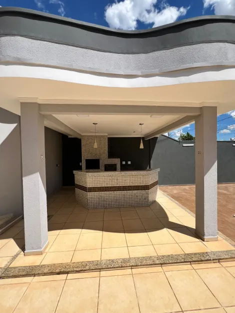 Alugar Casa / Padr&atilde;o em S&atilde;o Jos&eacute; do Rio Preto R$ 2.000,00 - Foto 17