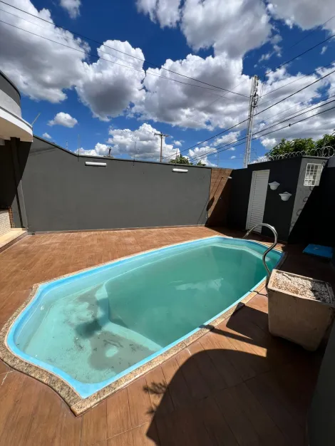 Alugar Casa / Padr&atilde;o em S&atilde;o Jos&eacute; do Rio Preto R$ 2.000,00 - Foto 19