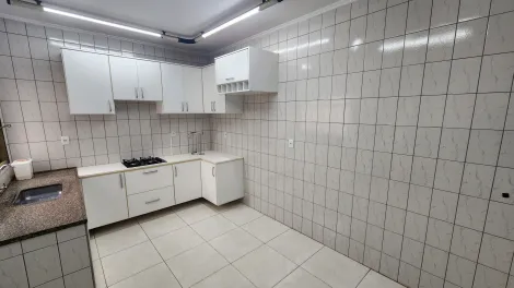 Alugar Apartamento / Cobertura em S&atilde;o Jos&eacute; do Rio Preto R$ 2.000,00 - Foto 4