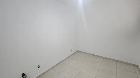 Alugar Apartamento / Cobertura em S&atilde;o Jos&eacute; do Rio Preto R$ 2.000,00 - Foto 14