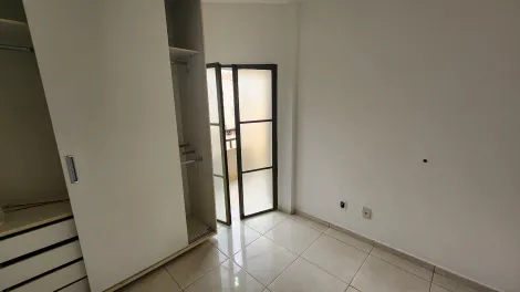 Alugar Apartamento / Cobertura em S&atilde;o Jos&eacute; do Rio Preto R$ 2.000,00 - Foto 17