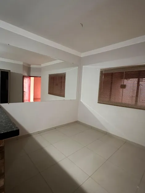 Alugar Casa / Padr&atilde;o em S&atilde;o Jos&eacute; do Rio Preto R$ 1.750,00 - Foto 5