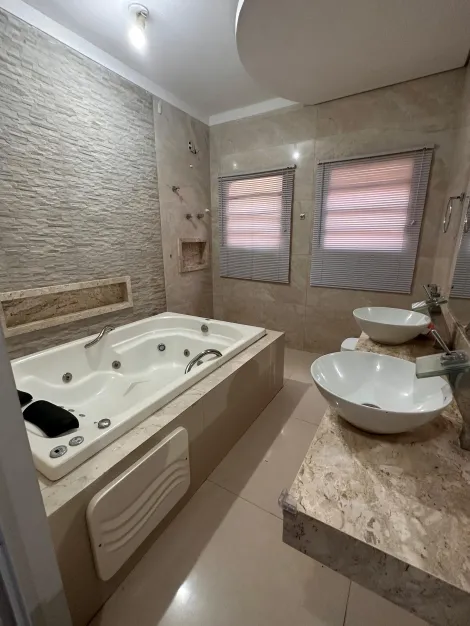 Alugar Casa / Padr&atilde;o em S&atilde;o Jos&eacute; do Rio Preto R$ 1.750,00 - Foto 8