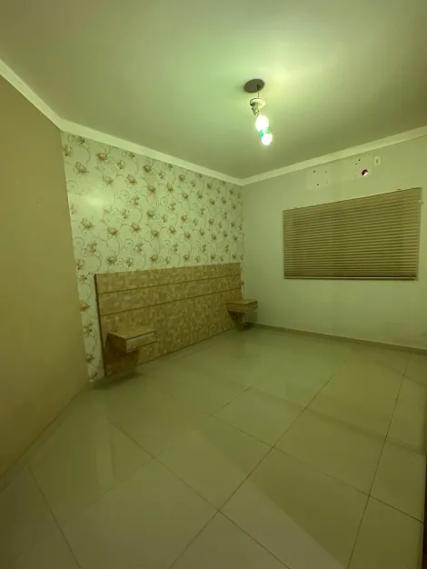 Alugar Casa / Padr&atilde;o em S&atilde;o Jos&eacute; do Rio Preto R$ 1.750,00 - Foto 12