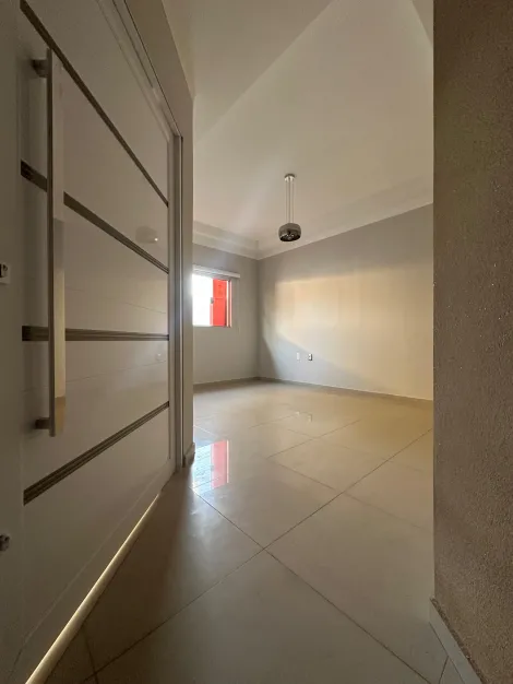 Alugar Casa / Padr&atilde;o em S&atilde;o Jos&eacute; do Rio Preto R$ 1.750,00 - Foto 16