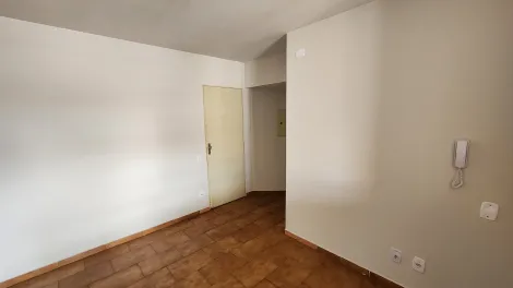 Comprar Apartamento / Padr&atilde;o em S&atilde;o Jos&eacute; do Rio Preto R$ 240.000,00 - Foto 2