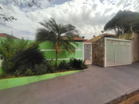 Alugar Casa / Padr&atilde;o em S&atilde;o Jos&eacute; do Rio Preto R$ 1.300,00 - Foto 2