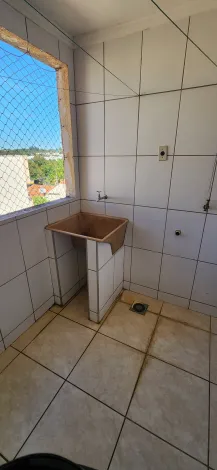 Alugar Apartamento / Padr&atilde;o em S&atilde;o Jos&eacute; do Rio Preto R$ 650,00 - Foto 5