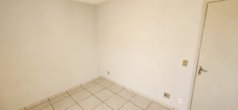 Alugar Apartamento / Padr&atilde;o em S&atilde;o Jos&eacute; do Rio Preto R$ 650,00 - Foto 10
