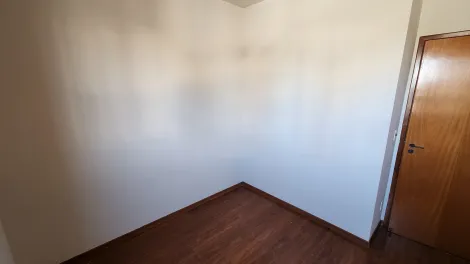 Alugar Apartamento / Padr&atilde;o em S&atilde;o Jos&eacute; do Rio Preto R$ 2.300,00 - Foto 10