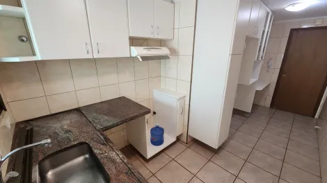 Alugar Apartamento / Padr&atilde;o em S&atilde;o Jos&eacute; do Rio Preto R$ 2.000,00 - Foto 4