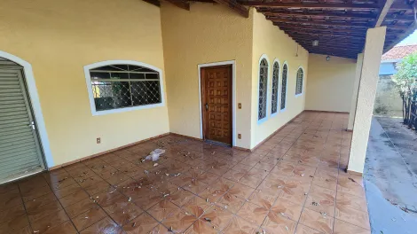 Alugar Casa / Padr&atilde;o em S&atilde;o Jos&eacute; do Rio Preto R$ 1.800,00 - Foto 19