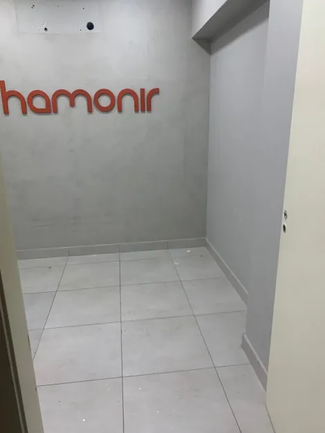 Alugar Comercial / Sal&atilde;o em S&atilde;o Jos&eacute; do Rio Preto R$ 3.700,00 - Foto 12