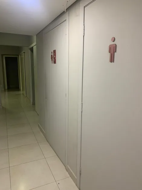 Alugar Comercial / Sal&atilde;o em S&atilde;o Jos&eacute; do Rio Preto R$ 3.700,00 - Foto 10