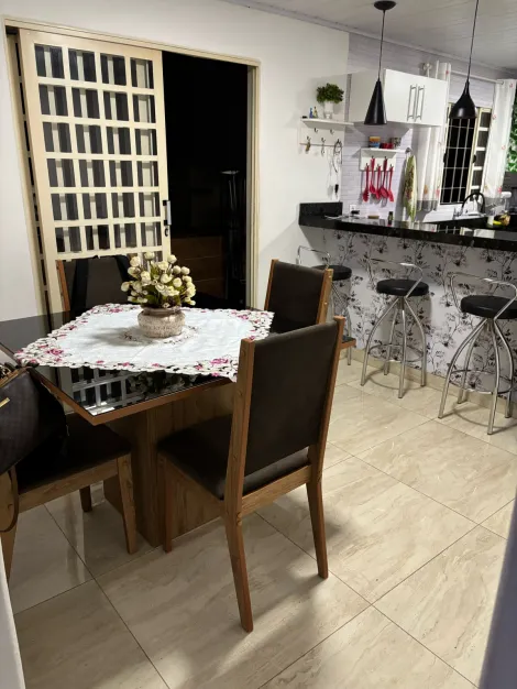 Comprar Casa / Padr&atilde;o em S&atilde;o Jos&eacute; do Rio Preto R$ 425.000,00 - Foto 3