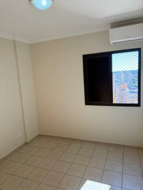 Alugar Apartamento / Padr&atilde;o em S&atilde;o Jos&eacute; do Rio Preto R$ 2.800,00 - Foto 17