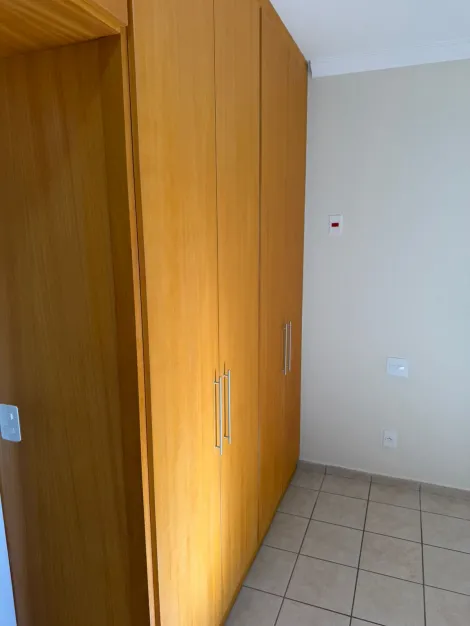 Alugar Apartamento / Padr&atilde;o em S&atilde;o Jos&eacute; do Rio Preto R$ 2.800,00 - Foto 29
