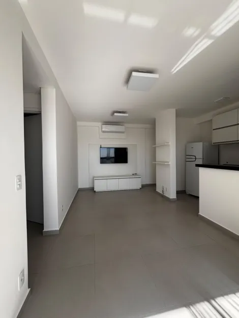 Alugar Apartamento / Padr&atilde;o em S&atilde;o Jos&eacute; do Rio Preto R$ 3.300,00 - Foto 5