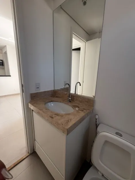 Alugar Apartamento / Padr&atilde;o em S&atilde;o Jos&eacute; do Rio Preto R$ 3.300,00 - Foto 16