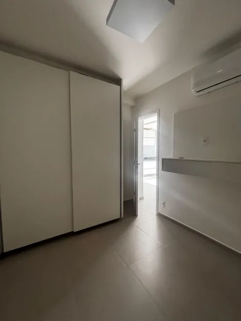 Alugar Apartamento / Padr&atilde;o em S&atilde;o Jos&eacute; do Rio Preto R$ 3.300,00 - Foto 12