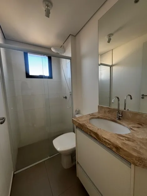 Alugar Apartamento / Padr&atilde;o em S&atilde;o Jos&eacute; do Rio Preto R$ 3.300,00 - Foto 15