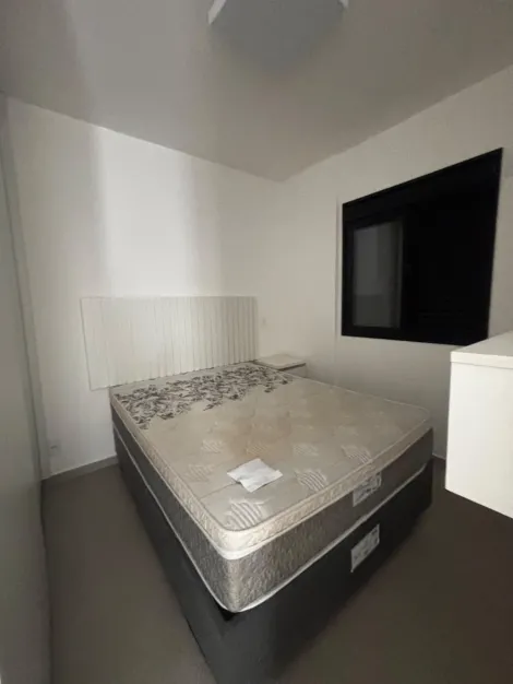 Alugar Apartamento / Padr&atilde;o em S&atilde;o Jos&eacute; do Rio Preto R$ 3.300,00 - Foto 13