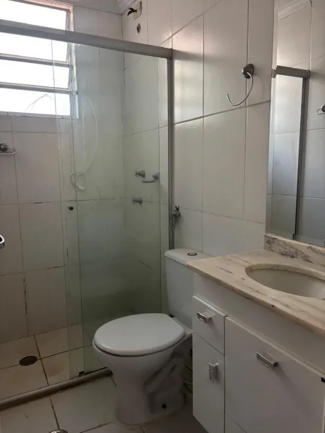 Alugar Apartamento / Padr&atilde;o em S&atilde;o Jos&eacute; do Rio Preto R$ 1.300,00 - Foto 9