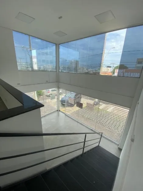 Alugar Comercial / Sal&atilde;o em S&atilde;o Jos&eacute; do Rio Preto R$ 3.500,00 - Foto 3