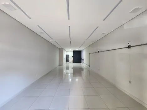 Alugar Comercial / Sal&atilde;o em S&atilde;o Jos&eacute; do Rio Preto. apenas R$ 7.000,00