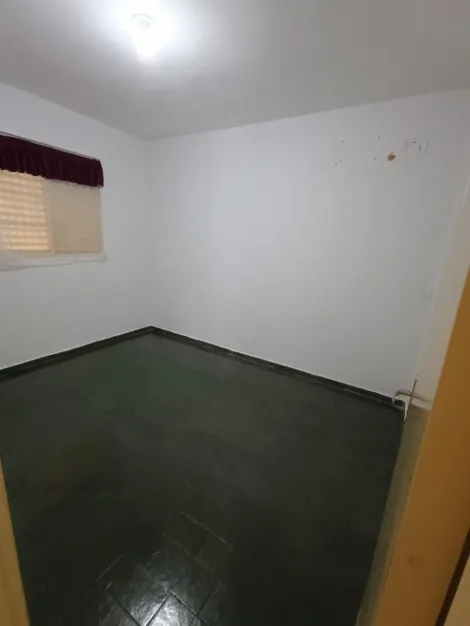 Alugar Apartamento / Padr&atilde;o em S&atilde;o Jos&eacute; do Rio Preto R$ 650,00 - Foto 6