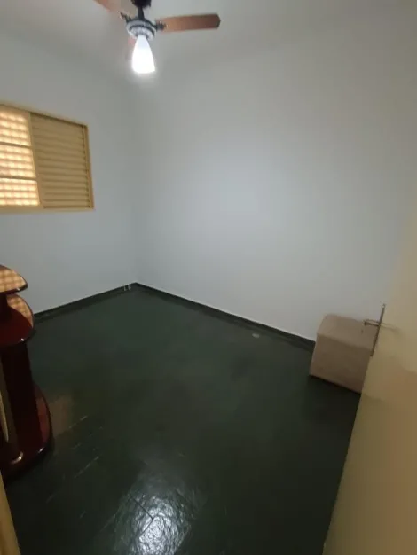Alugar Apartamento / Padr&atilde;o em S&atilde;o Jos&eacute; do Rio Preto R$ 650,00 - Foto 8