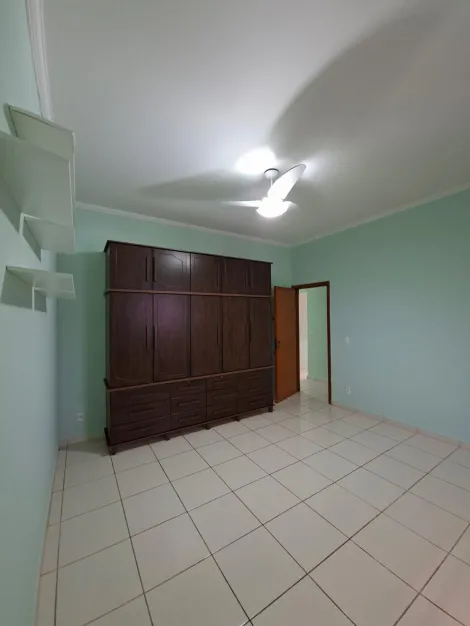 Alugar Casa / Padr&atilde;o em S&atilde;o Jos&eacute; do Rio Preto R$ 3.400,00 - Foto 7