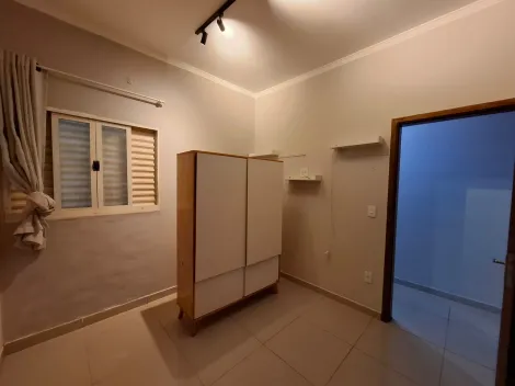 Alugar Casa / Padr&atilde;o em S&atilde;o Jos&eacute; do Rio Preto R$ 2.200,00 - Foto 9
