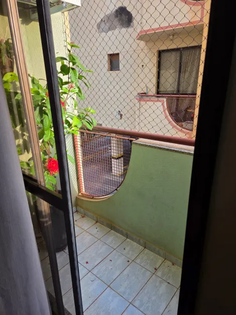 Alugar Apartamento / Padr&atilde;o em S&atilde;o Jos&eacute; do Rio Preto R$ 1.800,00 - Foto 5