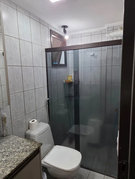 Alugar Apartamento / Padr&atilde;o em S&atilde;o Jos&eacute; do Rio Preto R$ 1.800,00 - Foto 11