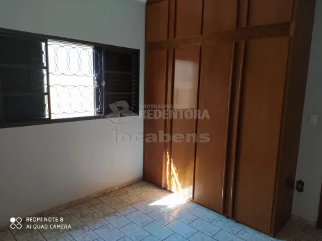 Alugar Casa / Padr&atilde;o em S&atilde;o Jos&eacute; do Rio Preto. apenas R$ 1.700,00