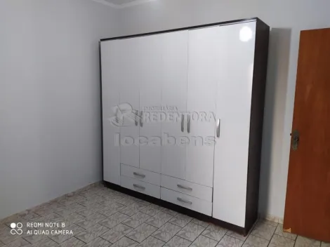 Alugar Casa / Padr&atilde;o em S&atilde;o Jos&eacute; do Rio Preto R$ 1.700,00 - Foto 6