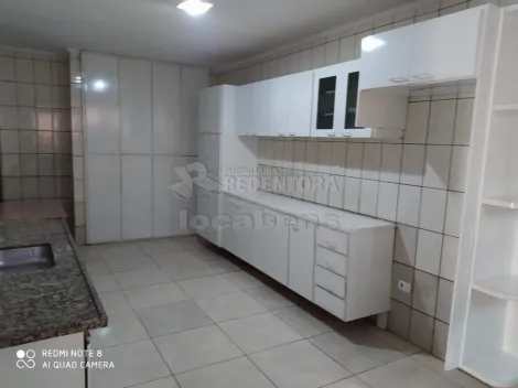 Alugar Casa / Padr&atilde;o em S&atilde;o Jos&eacute; do Rio Preto R$ 1.700,00 - Foto 9