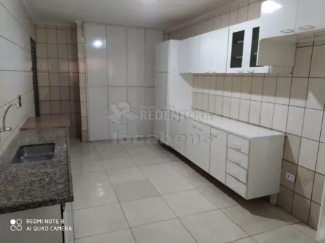 Alugar Casa / Padr&atilde;o em S&atilde;o Jos&eacute; do Rio Preto R$ 1.700,00 - Foto 11