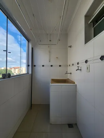 Alugar Apartamento / Padr&atilde;o em S&atilde;o Jos&eacute; do Rio Preto R$ 900,00 - Foto 9
