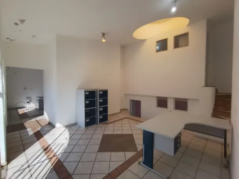 Alugar Comercial / Casa Comercial em S&atilde;o Jos&eacute; do Rio Preto. apenas R$ 2.000,00