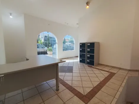 Alugar Comercial / Casa Comercial em S&atilde;o Jos&eacute; do Rio Preto R$ 2.000,00 - Foto 3