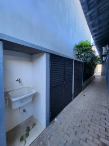 Alugar Comercial / Casa Comercial em S&atilde;o Jos&eacute; do Rio Preto R$ 18.000,00 - Foto 35