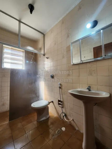 Alugar Apartamento / Padr&atilde;o em S&atilde;o Jos&eacute; do Rio Preto R$ 1.300,00 - Foto 7