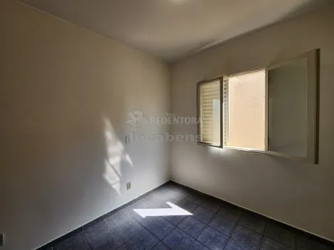 Alugar Apartamento / Padr&atilde;o em S&atilde;o Jos&eacute; do Rio Preto R$ 1.300,00 - Foto 10