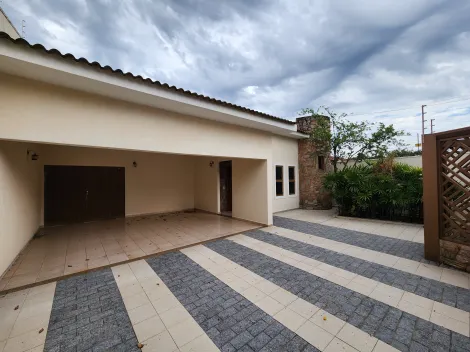 Casa / Padr&atilde;o em S&atilde;o Jos&eacute; do Rio Preto 