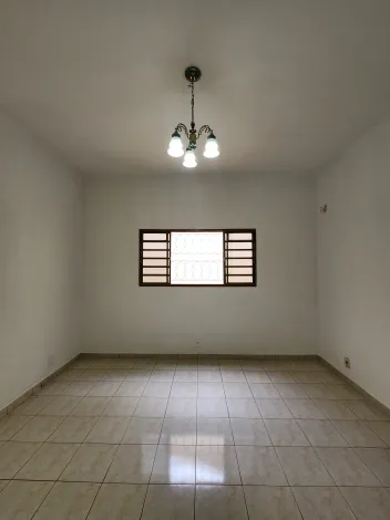 Alugar Casa / Padr&atilde;o em S&atilde;o Jos&eacute; do Rio Preto R$ 3.600,00 - Foto 4
