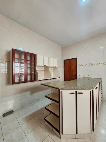 Alugar Casa / Padr&atilde;o em S&atilde;o Jos&eacute; do Rio Preto R$ 3.600,00 - Foto 6