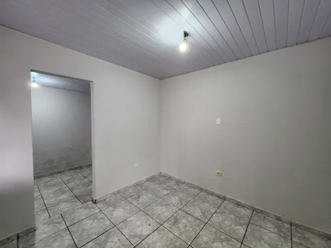 Alugar Casa / Padr&atilde;o em S&atilde;o Jos&eacute; do Rio Preto R$ 650,00 - Foto 2