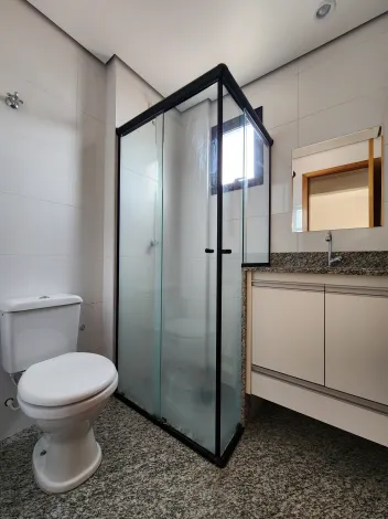 Alugar Apartamento / Padr&atilde;o em S&atilde;o Jos&eacute; do Rio Preto R$ 2.400,00 - Foto 8